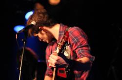 香港歌手李国祥逝世，音乐之路的永恒篇章