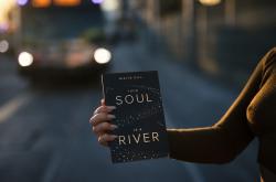 郑州解封，疫情后的复苏与市民生活新常态