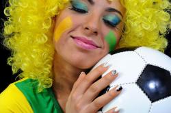 中超控股，足球激情与商业智慧的融合