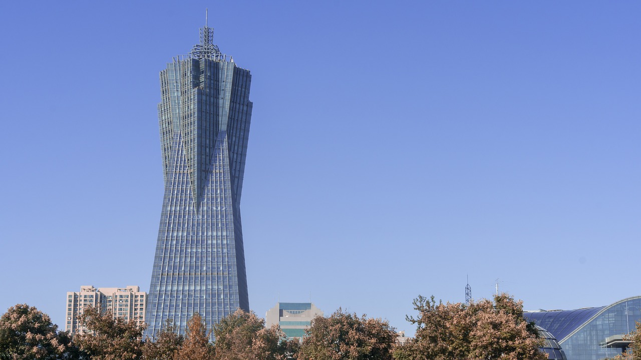 深度解析，600022，中国建筑的稳健动力与投资前景探析