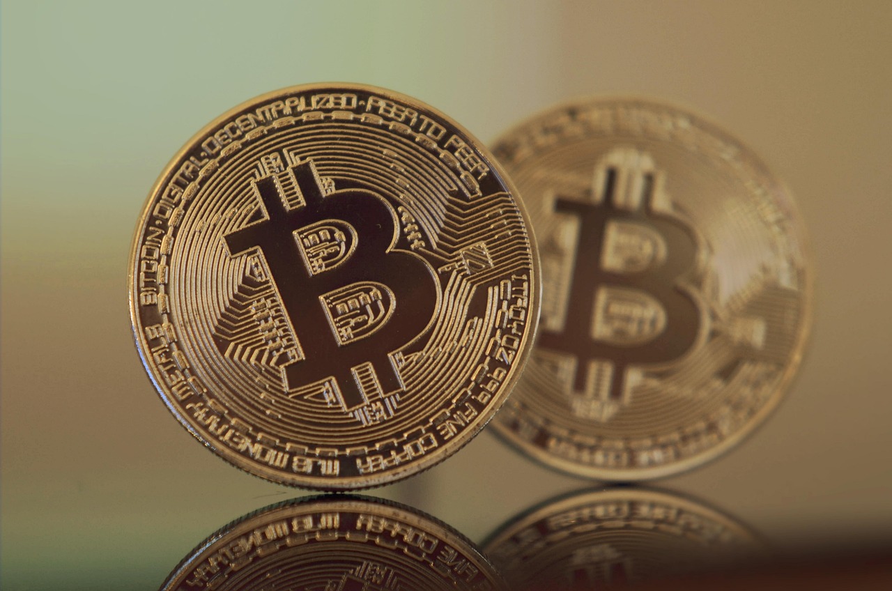揭秘纸黄金交易，开盘时间与投资策略全解析