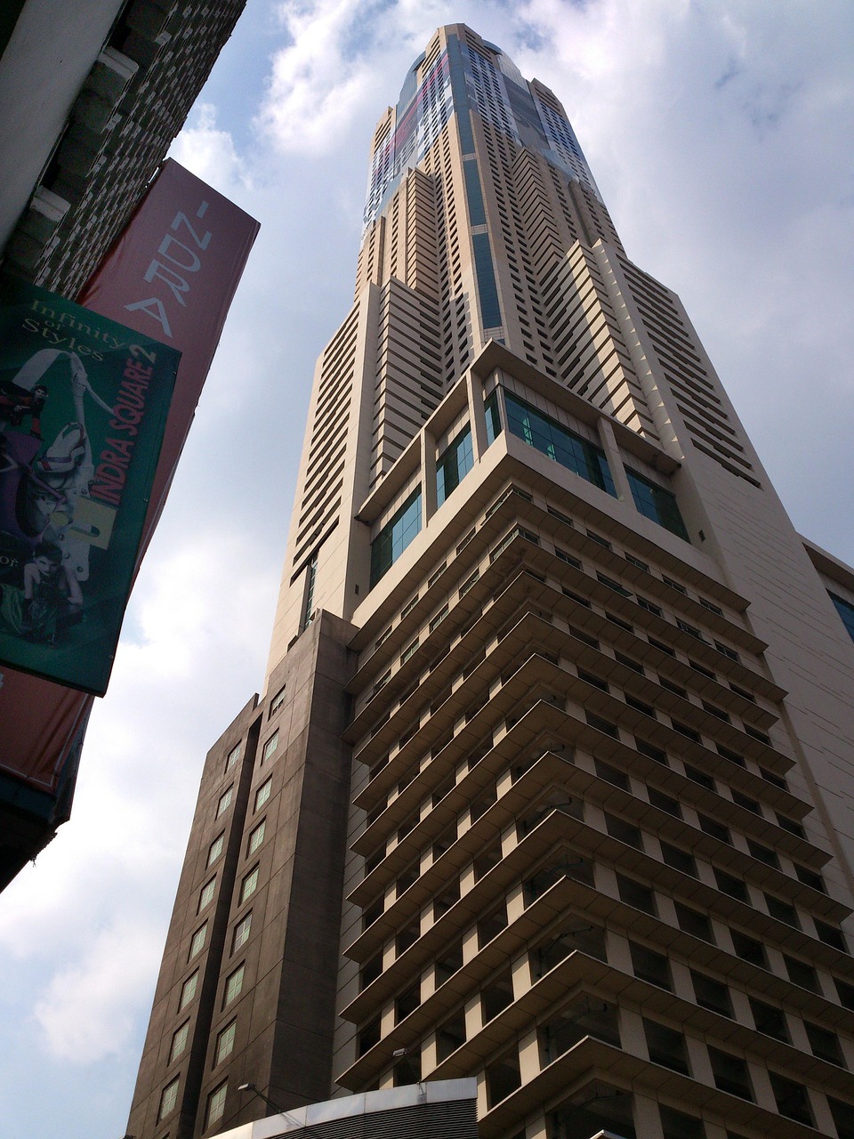 上海股份，城市发展的缩影与投资机遇