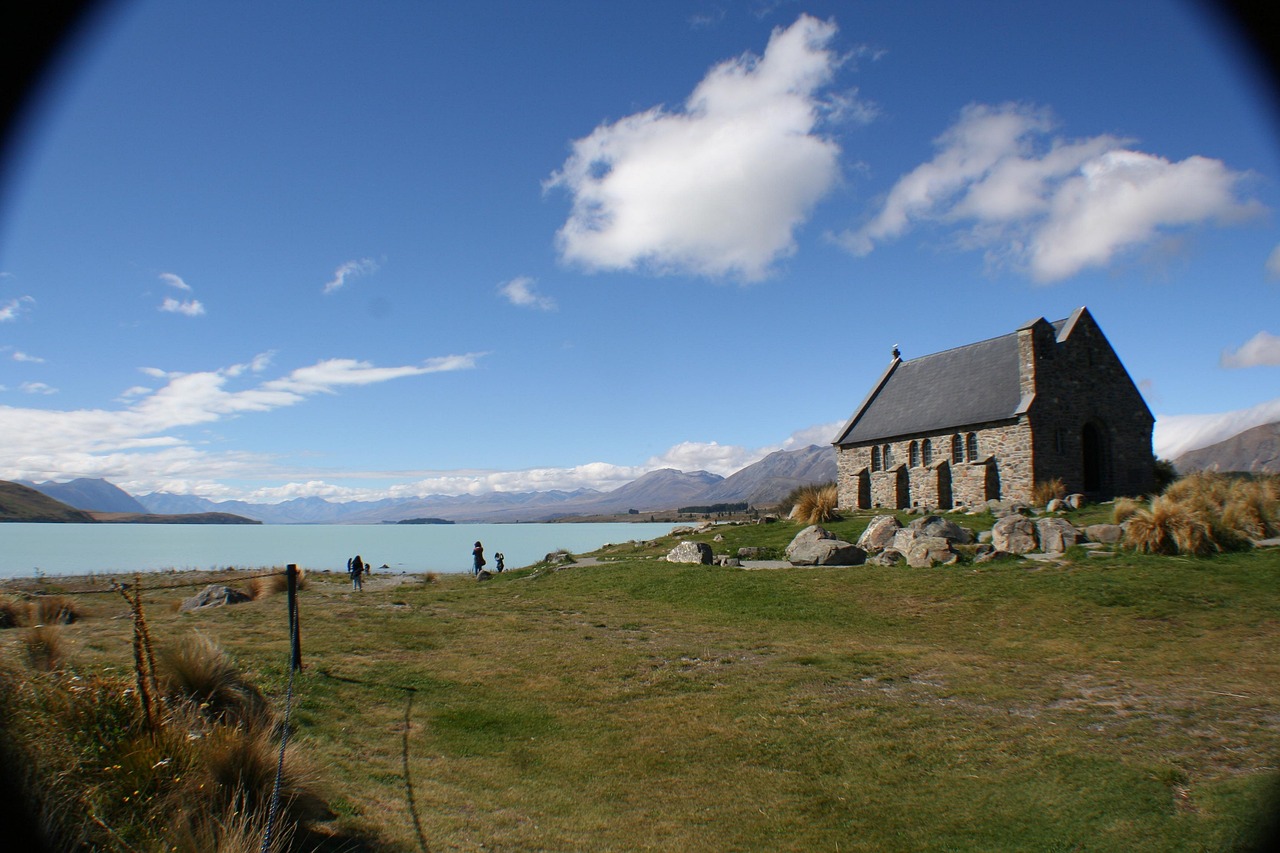 股市快讯今日实时股票行情查询，市场动态与投资策略分析