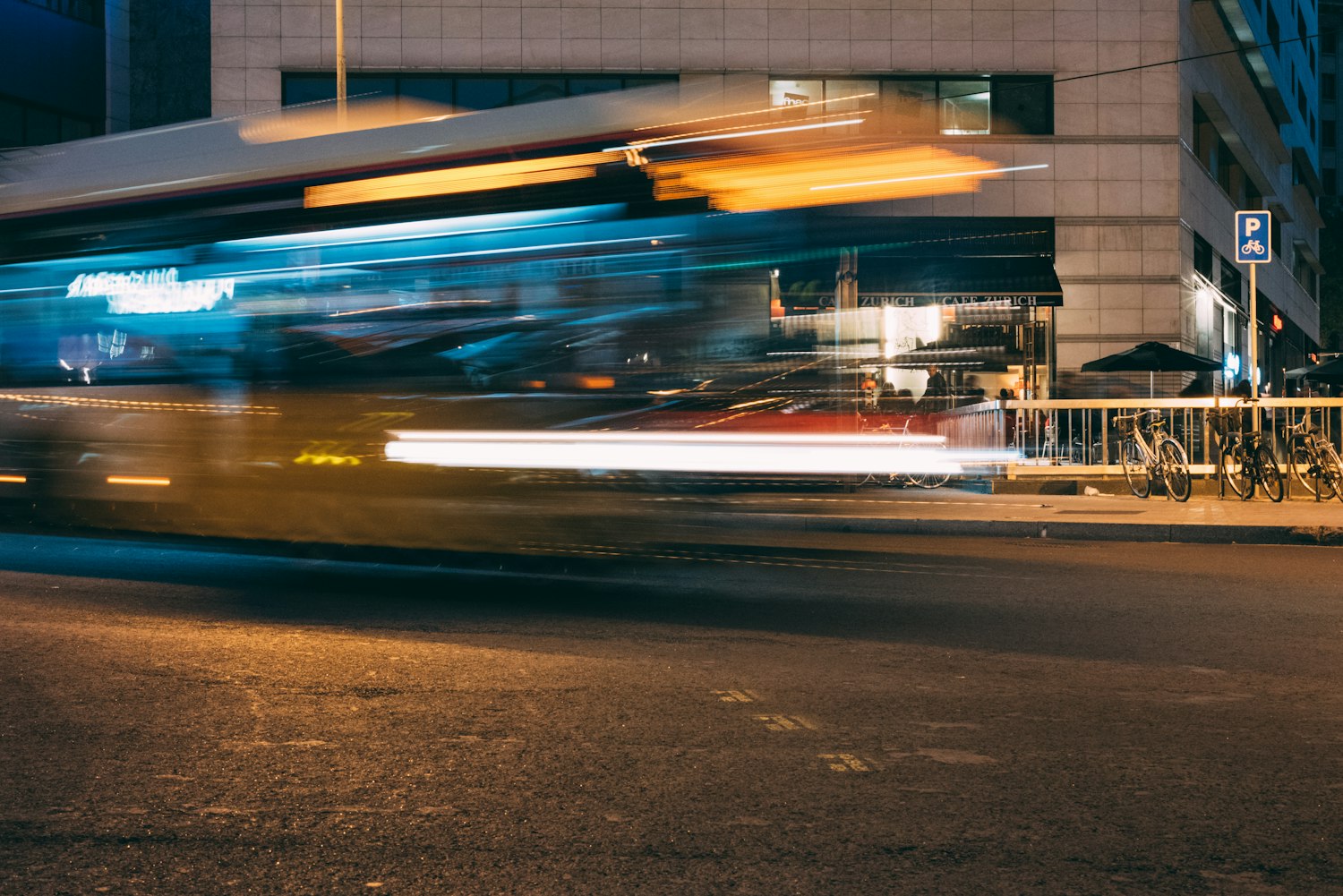 探索投资智慧，股票动态市盈率的高低之谜