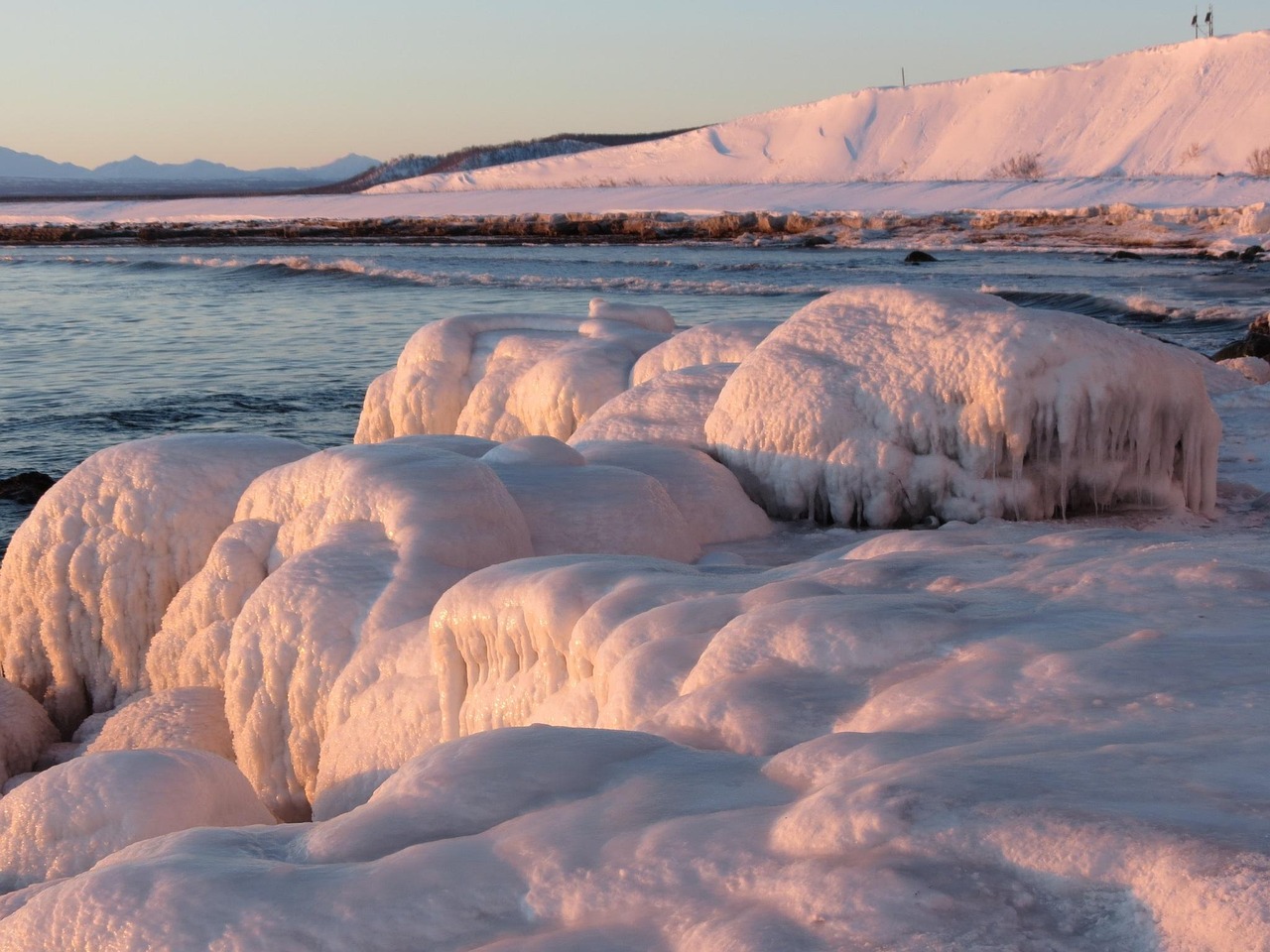 今日热点整理，全球动态与社会焦点一网打尽