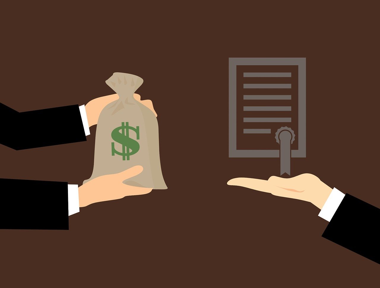 劵商与基金，理解差异，选择明智