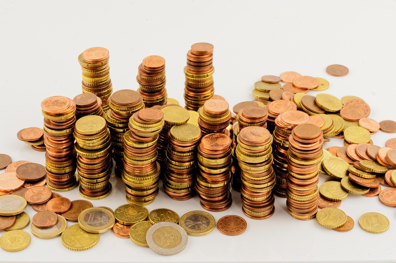 探索电子类消费基金的璀璨星河,2023年排名与投资指南